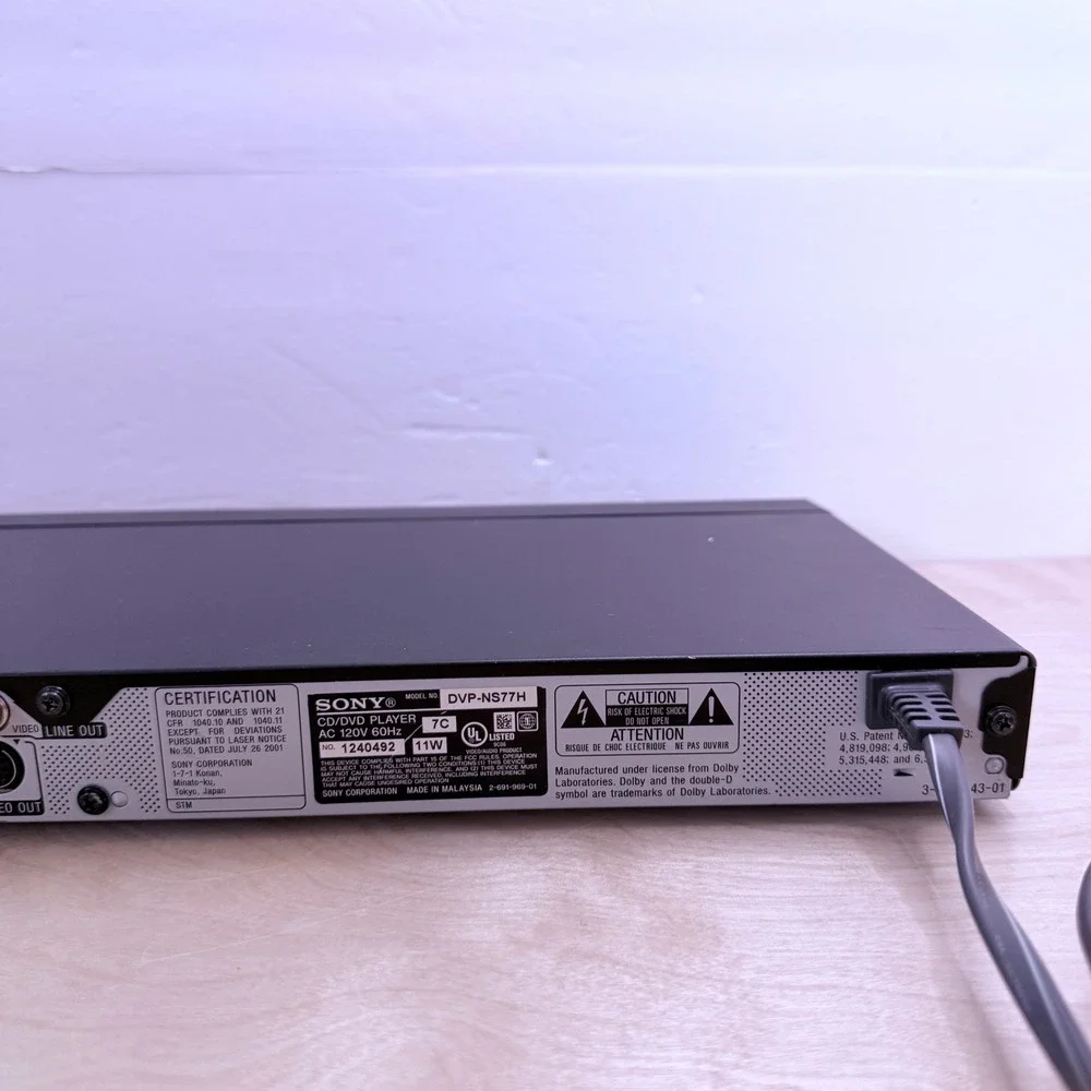 Sony DVP-NS77H 1080p Upscaling HDMI CD DVD Player Black with Remote RMT-D197A
